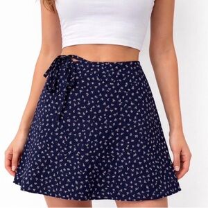 Brandy Melville Navy Floral Blue and White Wrap Skater Skirt OS